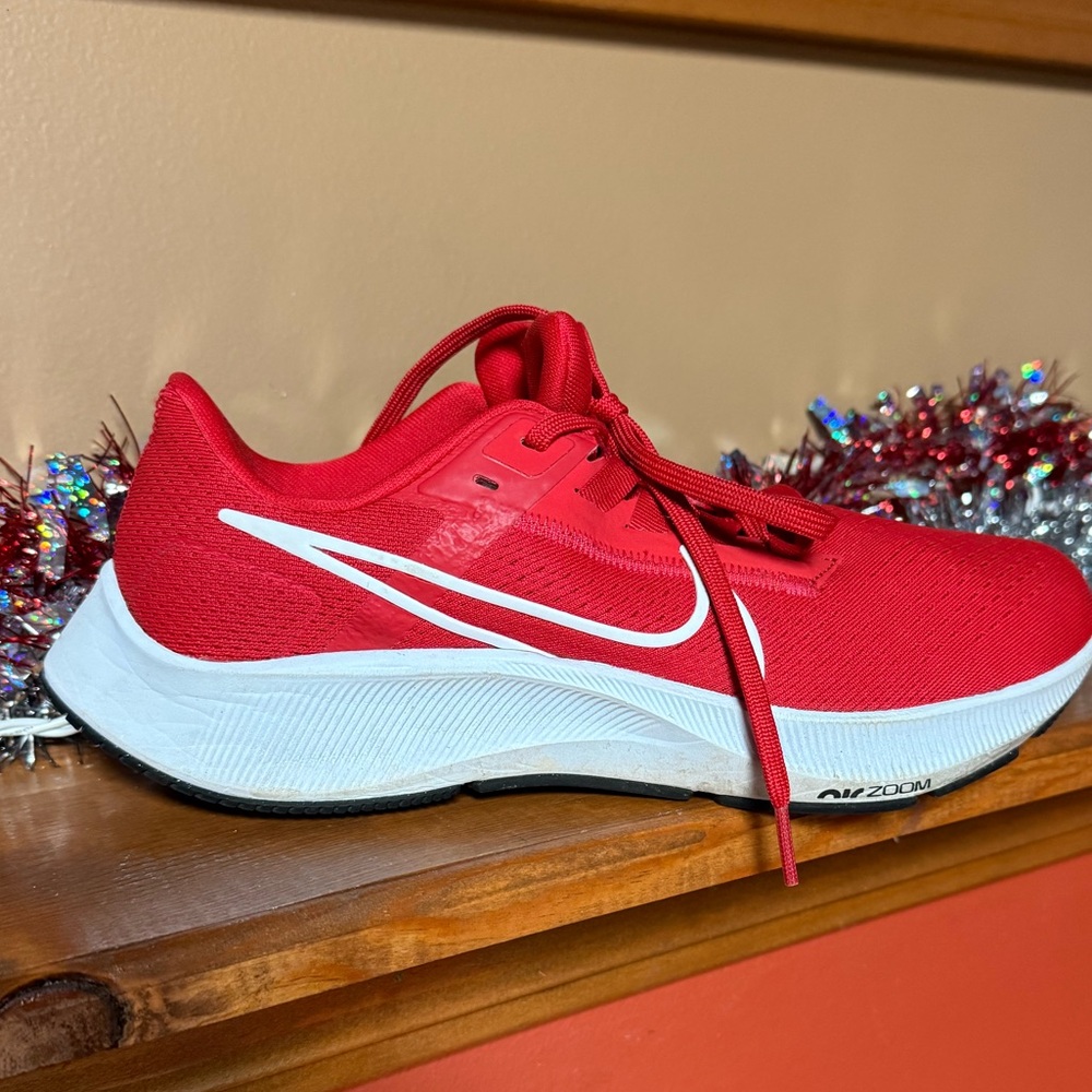 Nike Red and Black Athletic Shoe